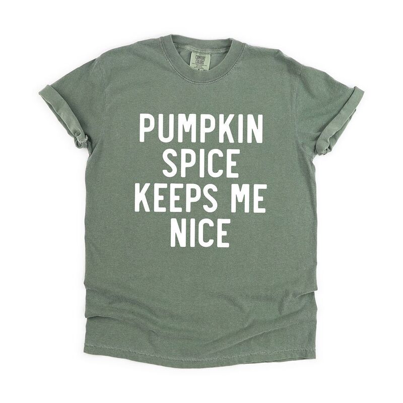 Simply Sage Market レディース トップス ティーシャツ Simply Sage Market Pumpkin Spice Keeps Me Nice Garment Dyed Tees Moss トップス-レディースファッション-Tシャツ・カットソー