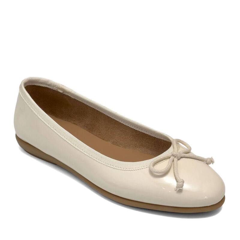 エアロソールズ レディース シューズ サンダル Aerosoles Homebet Women's Flats Eggnog｜ReVida 店