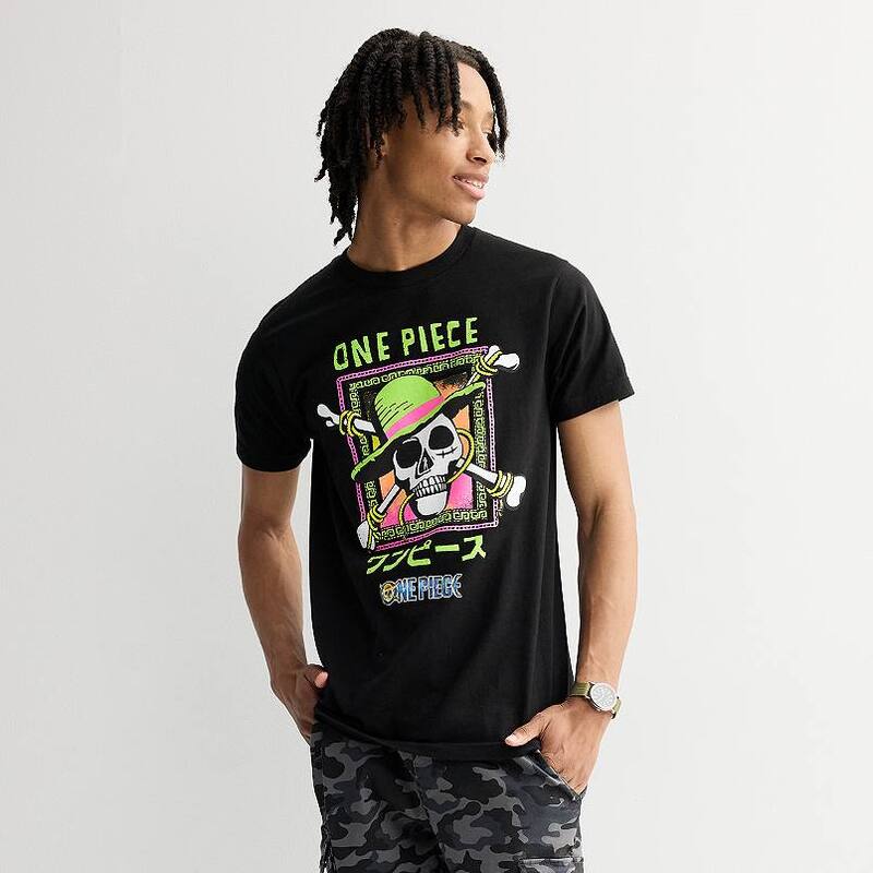 アニメキャラクター メンズ トップス Tシャツ グラフィック Licensed Character Men's One Piece Straw Hat Pirates Graphic Tee No Color