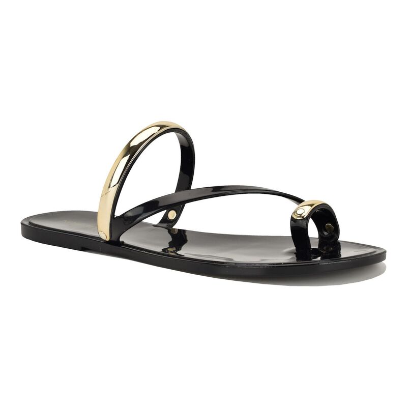 ナインウェスト レディース シューズ サンダル Nine West Seashell Women's Round Toe Slip-On Casual Flats Black Gold ブラック｜ReVida 店