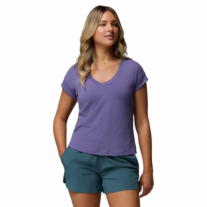 コロンビア レディース トップス Tシャツ Vネック Women's Columbia V-Neck Short Sleeve Tee Stormwatch｜ReVida 店