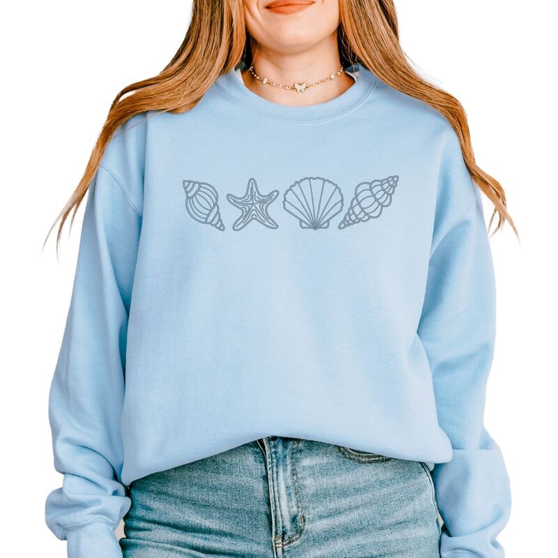 Simply Sage Market レディース トップス Tシャツ スウェット 刺繍 グラフィック Simply Sage Market Embroidered Seashells - Women's Graphic Sweatshirt Light Blue ブルー｜ReVida 店