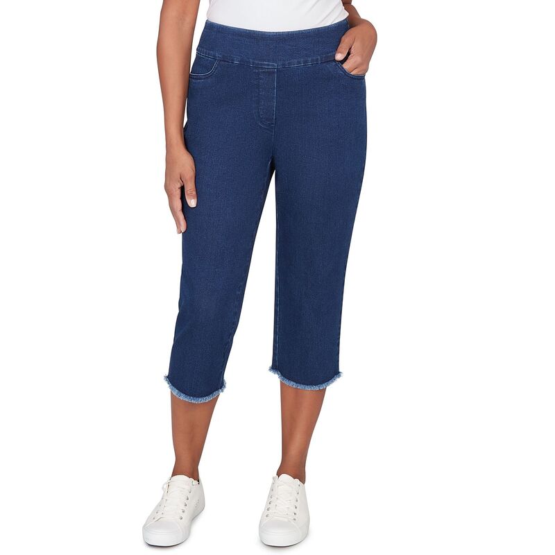 アルフレッド ダナー レディース ボトムス カジュアルパンツ プチ デニム キャップ フリンジ Petite Alfredunner Super Stretch Denim Fringe Capri Pants Dark Denim デニム 9,571円