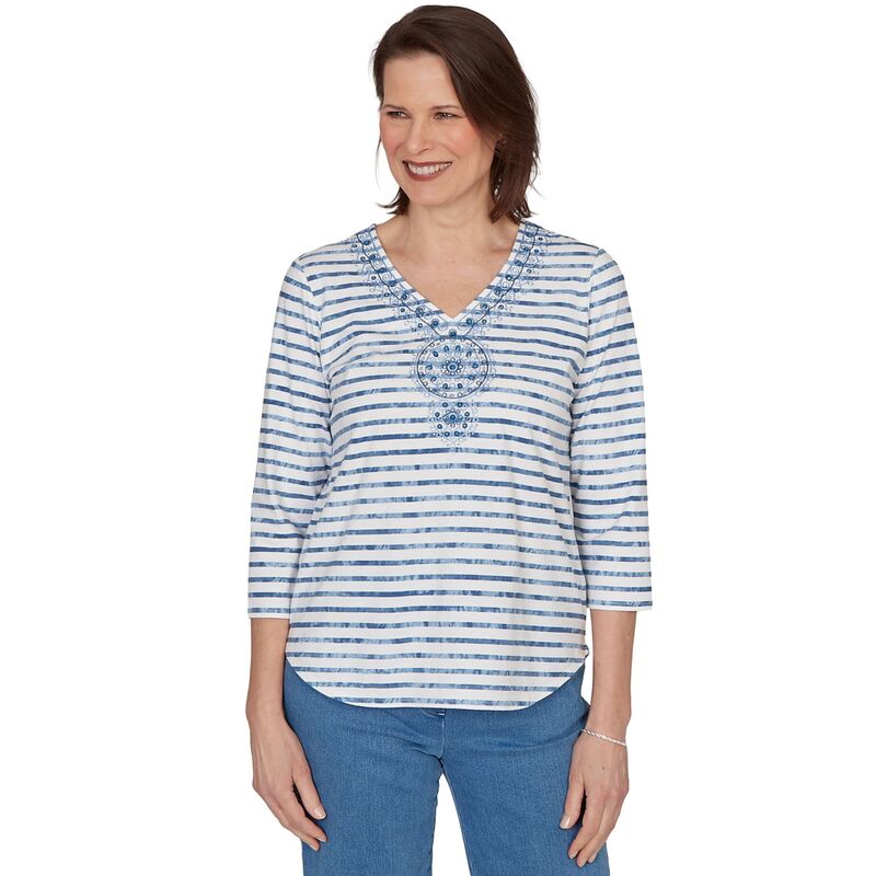 アルフレッド ダナー レディース トップス プルオーバー V素っ首 刺しゅう Women\u0027s Alfredunner Medallion Embroidered Stripe V-Neck Top Blue 青み