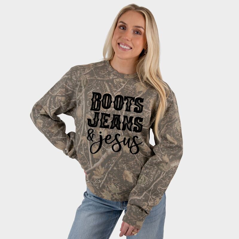 Simply Sage Market レディース トップス プルオーバー 汗水 ブーツ デニム Simply Sage Market Boots Jeans And Jesus - Women\u0027s Heavyweight Camo Sweatshirt Camo
