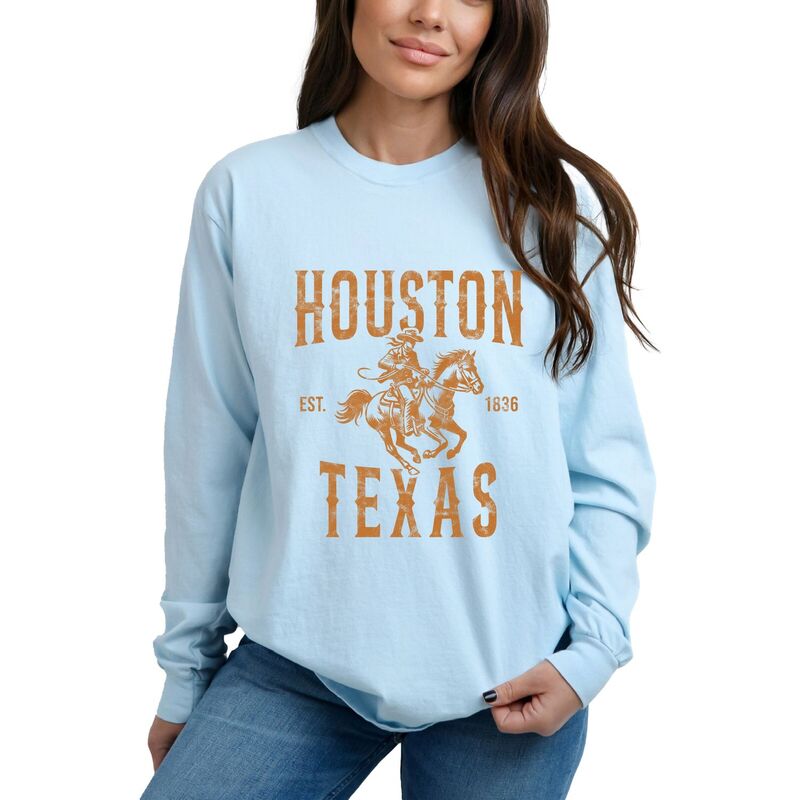 Simply Sage Market レディース トップス ティーシャツ グラフィック Simply Sage Market Houston Texas Cowboy Distressed - Women\u0027s Garment Dyed Long Sleeve Graphic T-Shirt Chambray レディースファッション-トップス