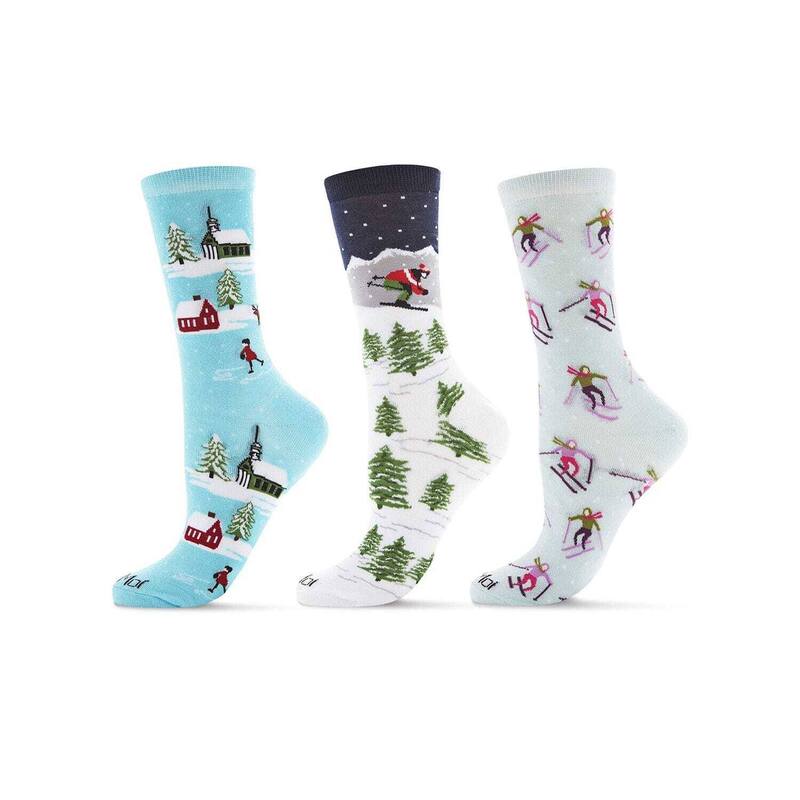 メモイ レディース アンダーお召しもの ソックス MeMoi 3 Pair Bundle Women\u0027s Holiday Crew Socks Light Blue 青色