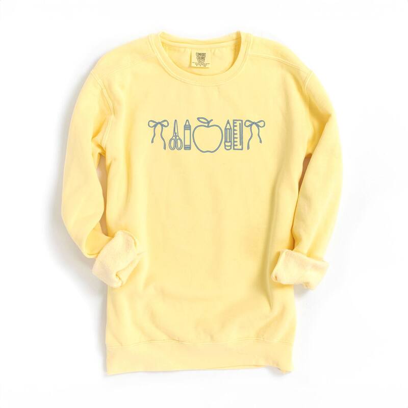 Simply Sage Market レディース トップス Tシャツ スウェット 刺繍 グラフィック Simply Sage Market Embroidered Bowschool Icons - Women Garment Dyed Graphic Sweatshirt Butter