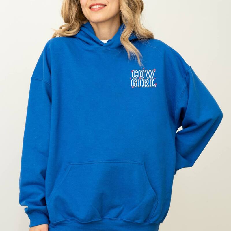 Simply Sage Market レディース トップス ティーシャツ 刺しゅう パーカー グラフィック Simply Sage Market Embroidered Cow Girl Stacked - Women\u0027s Graphic Hoodie Royal Tシャツ・カットソー-レディースファッション-トップス