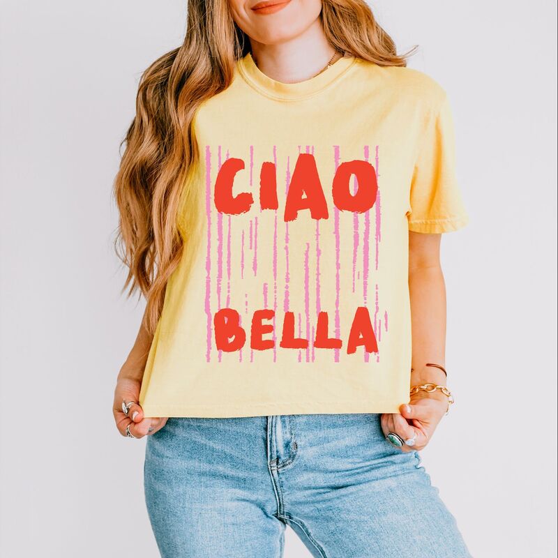 Simply Sage Market レディース トップス ティーシャツ グラフィック Simply Sage Market Ciao Bella Stripes - Women\u0027s Boxy Crop Top Graphic T-Shirt Butter 縞模様 Tシャツ・カットソー-レディースファッション