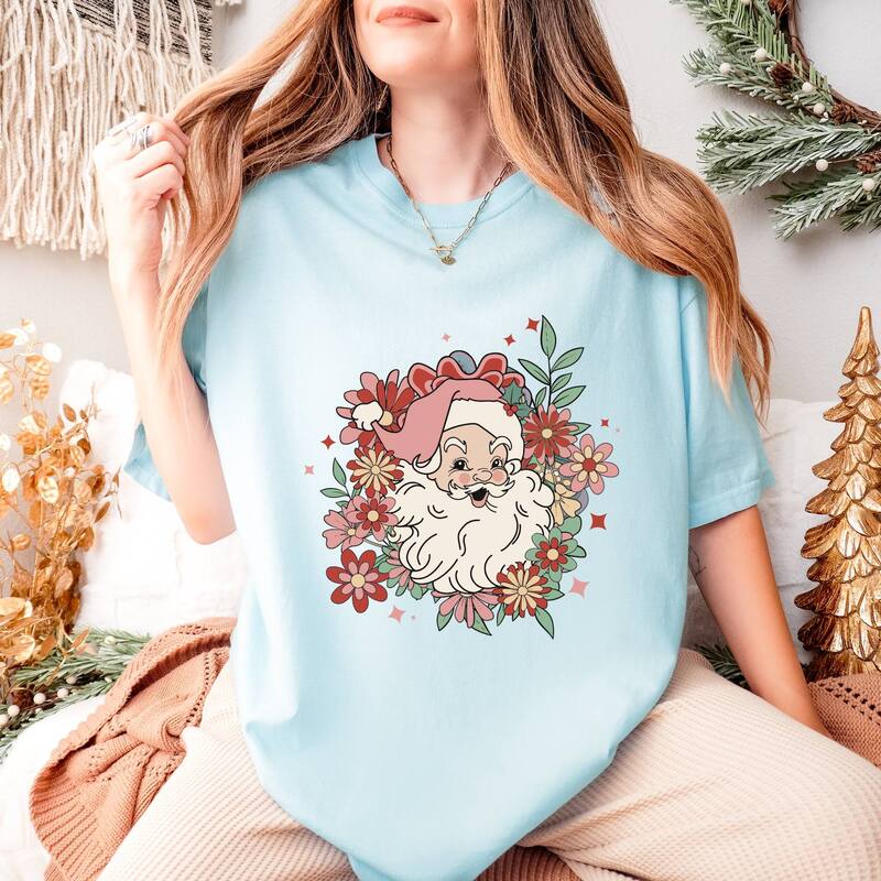 Simply Sage Market レディース トップス ティーシャツ お花柄 お花 Simply Sage Market Floral Santa Garment Dyed Tee Chambray サルヴィア Tシャツ・カットソー-レディースファッション