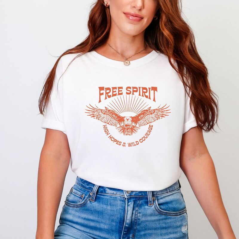 Simply Sage Market レディース トップス ティーシャツ Simply Sage Market Free Spirit Distressed Eagle Garment Dyed Tee White 白いこと レディースファッション-Tシャツ・カットソー