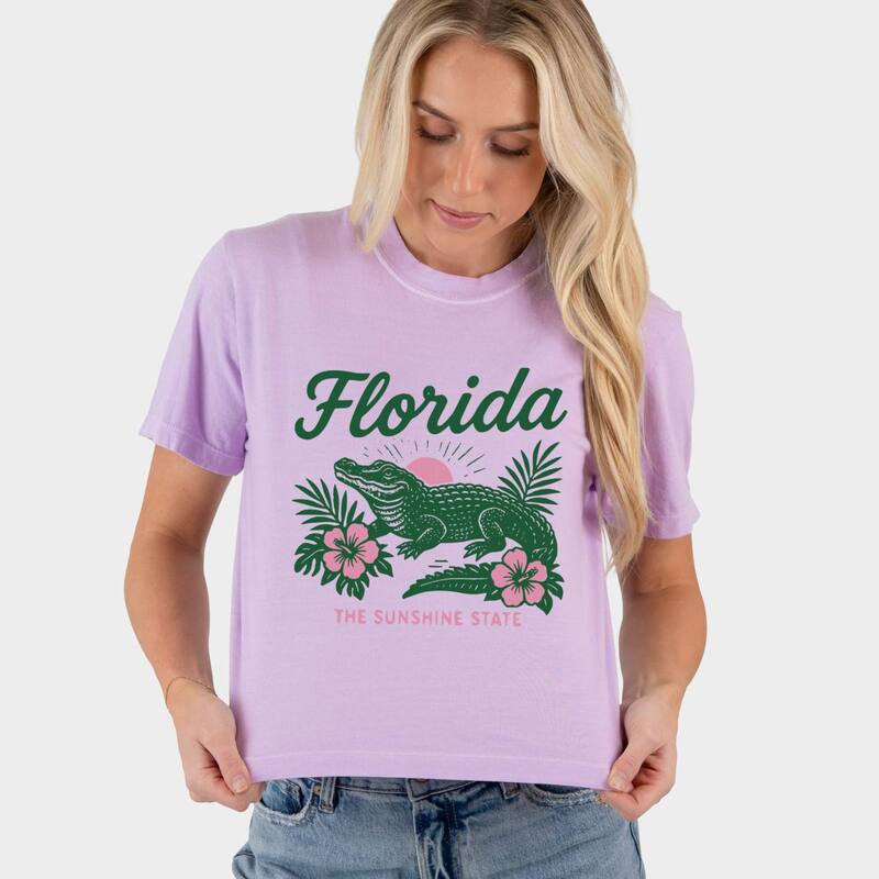 Simply Sage Market レディース トップス ティーシャツ グラフィック Simply Sage Market Floridalligator - Women\u0027s Boxy Crop Top Graphic T-Shirt Orchid トップス-Tシャツ・カットソー