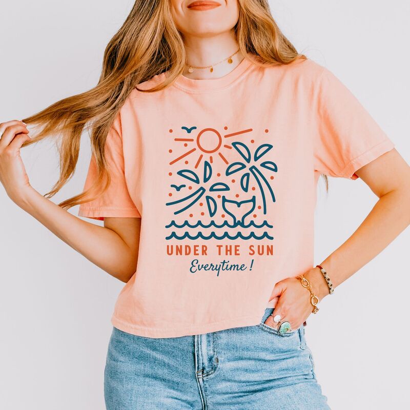 Simply Sage Market レディース トップス ティーシャツ グラフィック Simply Sage Market Under The Sun Everytime Palm Trees - Women\u0027s Boxy Crop Top Graphic T-Shirt Peachy レディースファッション-Tシャツ・カットソー
