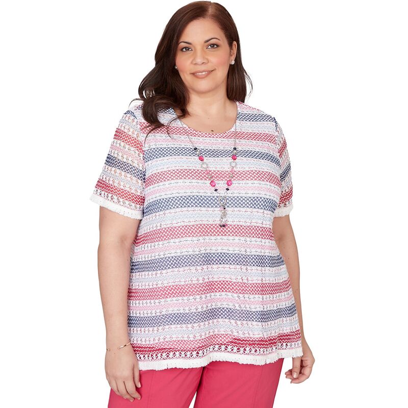 アルフレッド ダナー レディース トップス Tシャツ プラスサイズ レース フリンジ Plusize Alfredunner Biadere Fringe Textured Tee with Necklace Pink Multi ピンク｜ReVida 店
