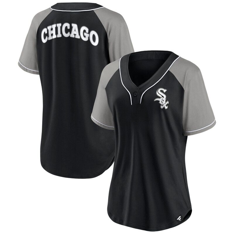 アンブランデッド レディース トップス Tシャツ Vネック Unbranded Women Fanatics Branded Black Chicago White Sox Ultimate Style Raglan V-Neck T-Shirt Sox Black ブラック