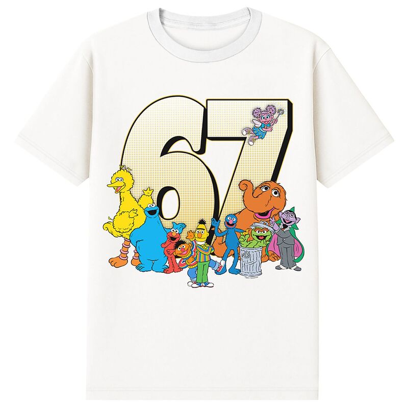 アニメキャラクター レディース トップス Tシャツ グラフィック Licensed Character Men'sesame Street Group 67 Graphic Tee White ホワイト|ReVida 店