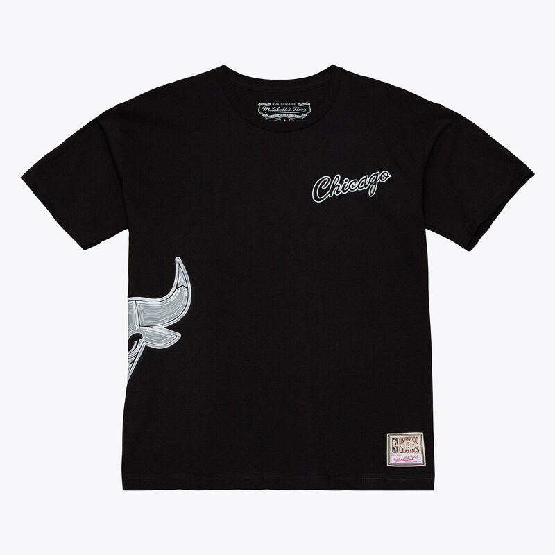 ミッチェル\u0026ネス レディース トップス Tシャツ Men Mitchell \u0026 Ness Black Chicago Bulls Chrome Heritage T-Shirt Bul Black ブラック