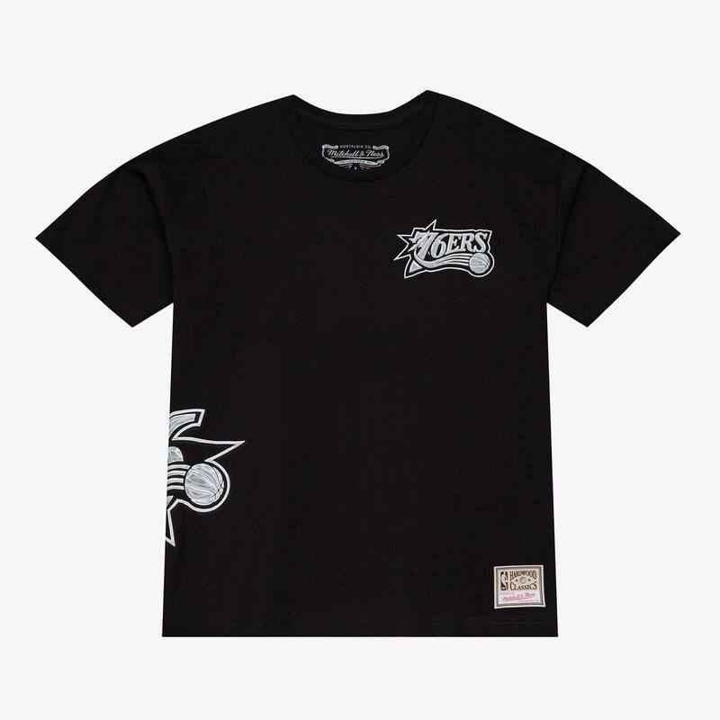 ミッチェル\u0026ネス レディース トップス Tシャツ Men Mitchell \u0026 Ness Black Philadelphia 76ers Chrome Heritage T-Shirt 76r Black ブラック