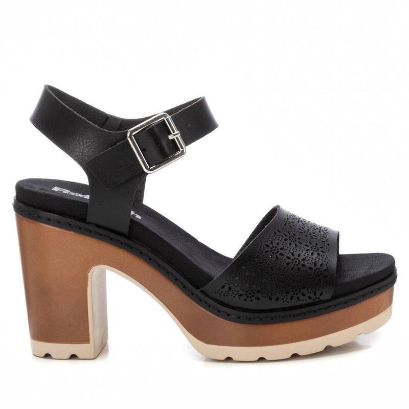 リフレッシュ レディース シューズ サンダル 踵 Women\u0027s Heeled Sandals Refresh By Xti 172781 Black 黒いこと