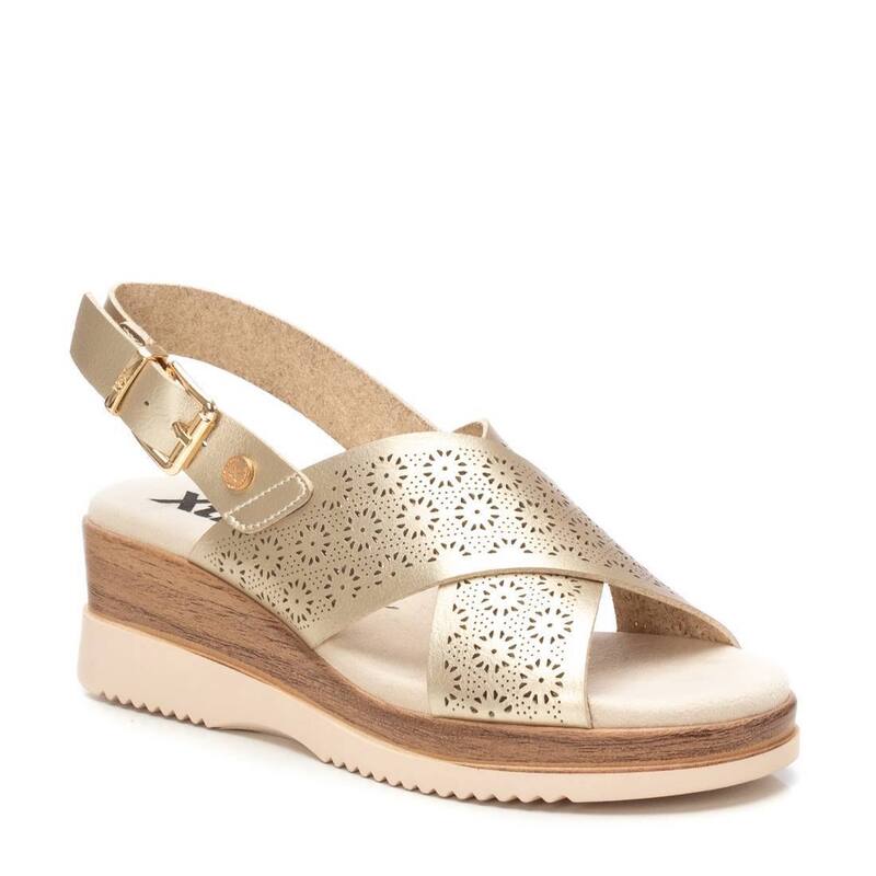キシタイ王国 レディース シューズ サンダル XTI Women\u0027s Criss Cross Wedge Sandals 143852 Gold ゴールド