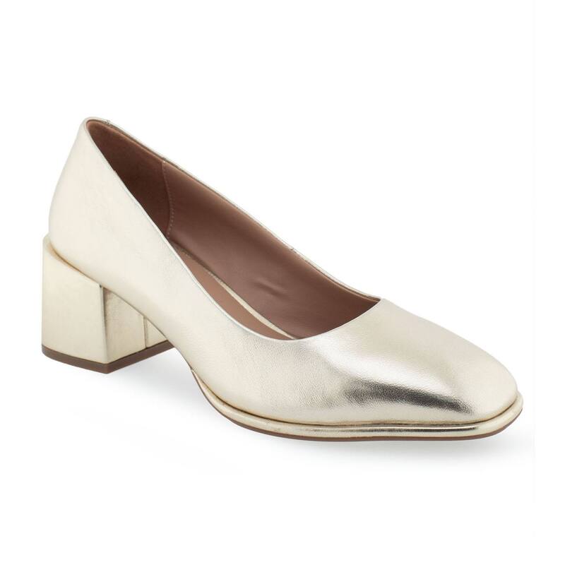 エアロソールズ レディース シューズ パンプス なめし革 Aerosoles Alae Women\u0027s Leather Dress Pumpsoft Gold Leather ゴールド