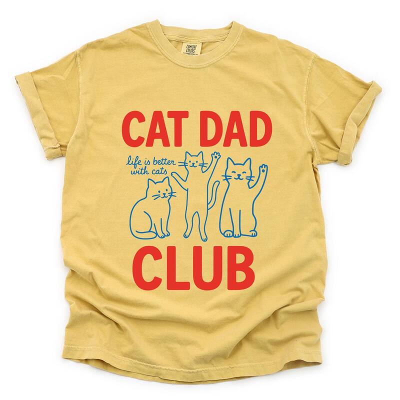 Simply Sage Market レディース トップス ティーシャツ グラフィック Simply Sage Market Cat Dad Club Outline - Men\u0027s Garment Dyed Graphic T-Shirt Mustard 洋芥子