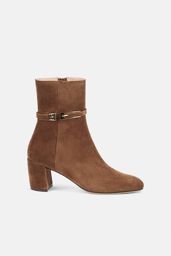エージーエル レディース シューズ ブーツ・レインブーツ スエード ヒール AGLynn Buckle Heeled Suede Bootie Light Brown ブラウン