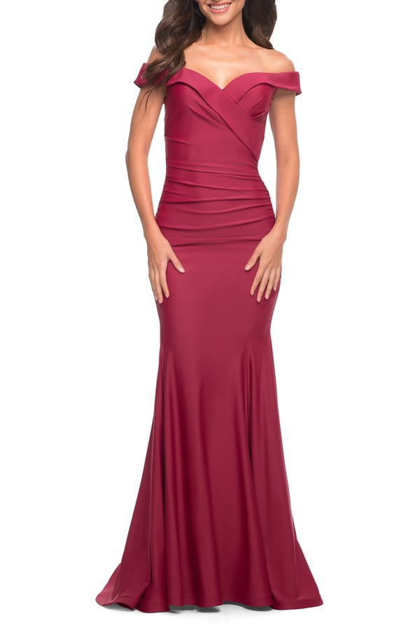 ラフェム レディース トップス ワンピース La Femme Chic Off the Shoulder Evening Dress with Ruching Wine ワイン