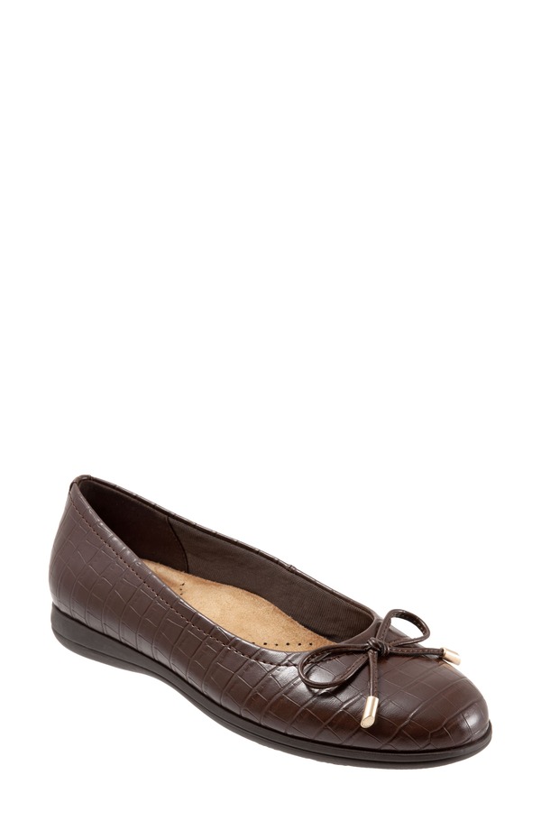 トロッターズ レディース シューズ パンプス Trotters Dellis Ballet Flat Brown Crocodile Print 赤銅色