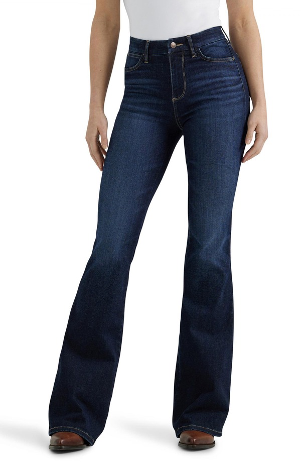 ラングラー レディース ボトムス デニムパンツ ハイウエスト ジーンズ Wrangler Bespoke High Waist Flare Jeans Madilyn