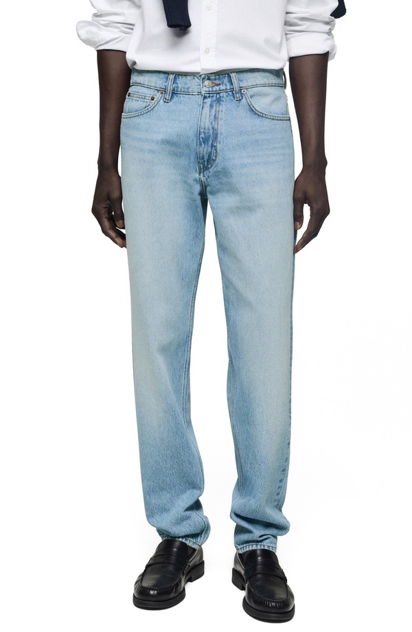 マンゴ メンズ ボトムス デニムパンツ ストレート ジーンズ MANGO Bob Long Straight Leg Jeans Medium Blue ブルー｜ReVida 店