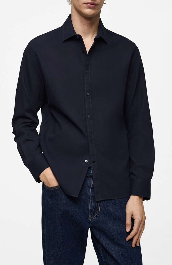 マンゴ メンズ トップス シャツ スリムフィット コットン MANGO Slim Fit Cotton Button-Up Shirt Dark Navy ネイビー｜ReVida 店