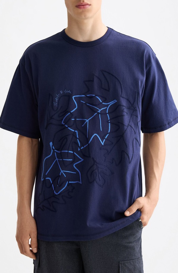 スコッチアンドソーダ メンズ トップス Tシャツ コットン 刺繍 Scotch & Soda Loose Fit Leaf Embroidered Cotton T-Shirt Peacoat