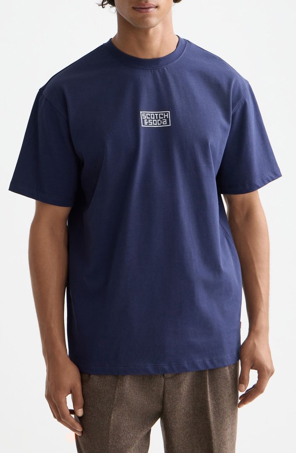 スコッチアンドソーダ メンズ トップス Tシャツ コットン 刺繍 グラフィック Scotch & Soda Scenicrosstitch Embroidered Cotton Graphic T-Shirt Peacoat