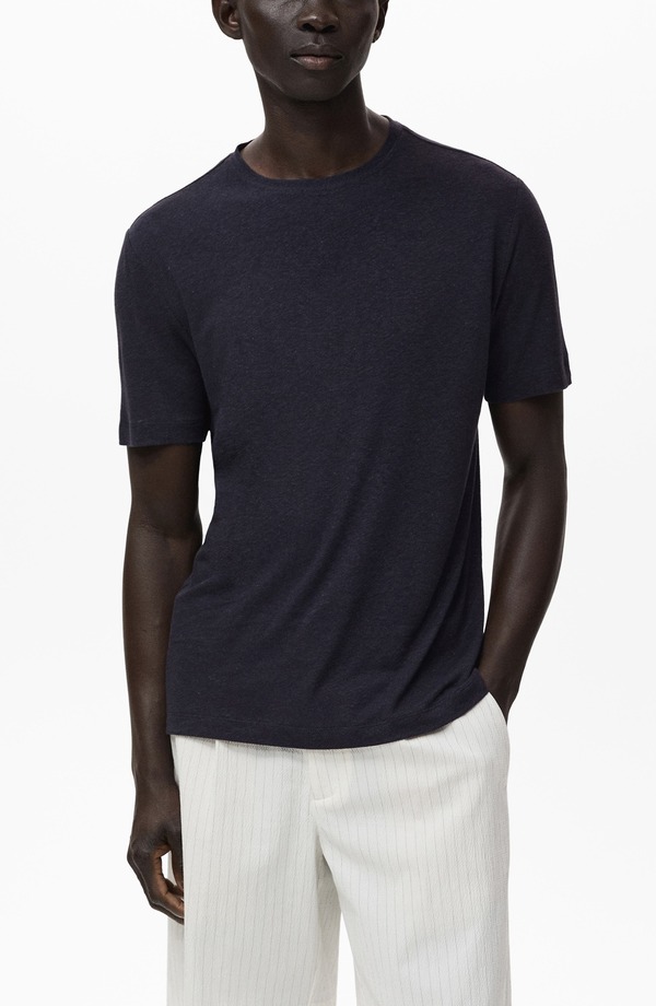 マンゴ メンズ トップス シャツ スリムフィット リネン MANGO Slim Fit Linen Blend T-Shirt Navy ネイビー｜ReVida 店