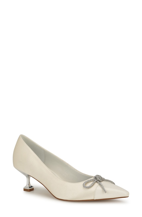 ナインウェスト レディース シューズ ヒール キャップ Nine West Wendon Pointed Cap Toe Kitten Heel Pump Ivory アイボリー|ReVida 店