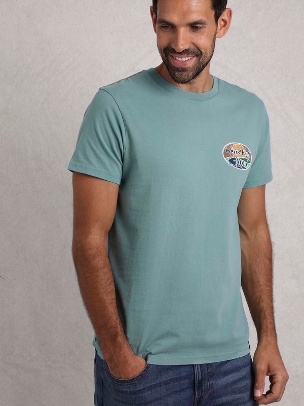 ウィアードフィッシュ メンズ トップス プルオーバー 刷り上げる グラフィック Weird Fish Land Sea Back Print Graphic T-Shirt Mineral Blue 青色