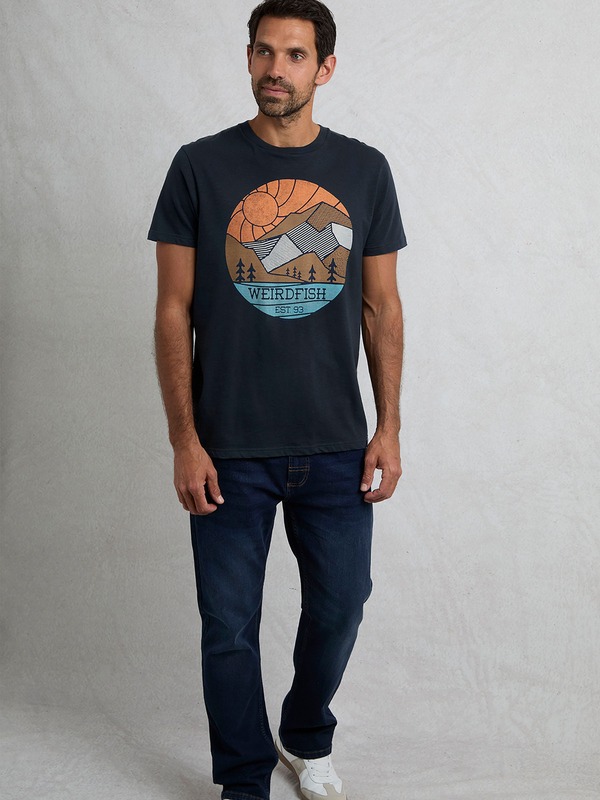 ウィアードフィッシュ メンズ トップス プルオーバー 刷り上げる Weird Fish Foothills Front Print-Shirt Navy 米国海軍