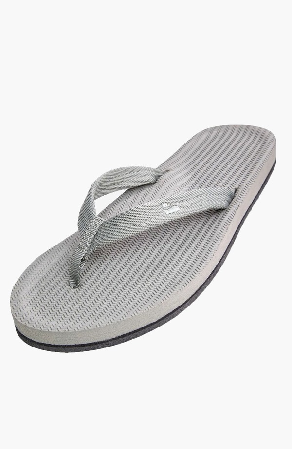 インドソール レディース シューズ 踵 Indosole Responsibly-Made Tire Soleasy Living Flip Flops Granite