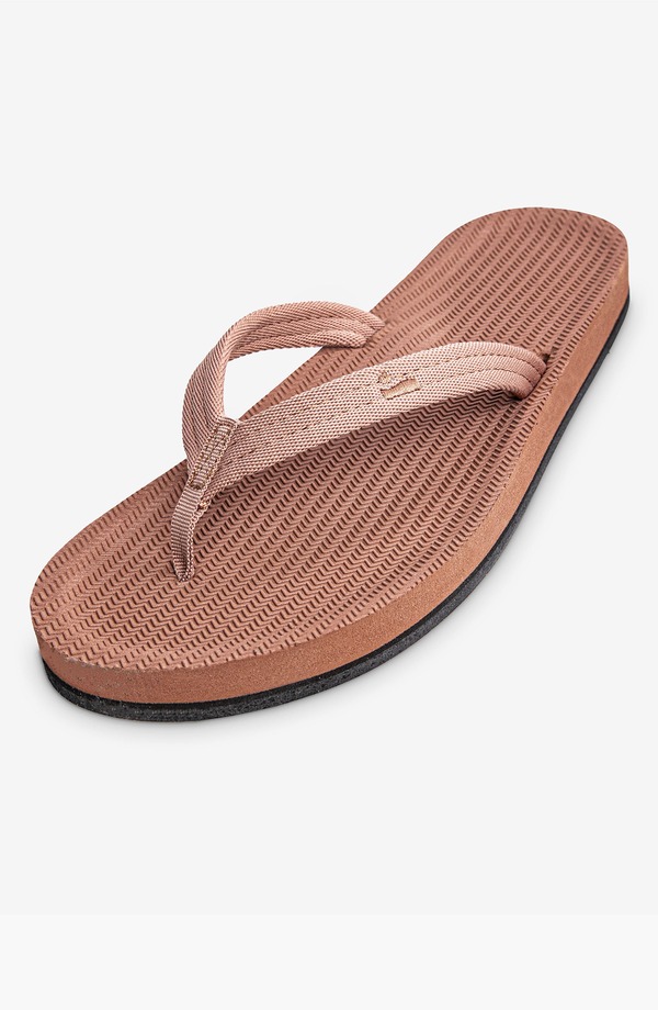インドソール レディース シューズ 踵 Indosole Responsibly-Made Tire Soleasy Living Flip Flops Rust 挙げ句の果て