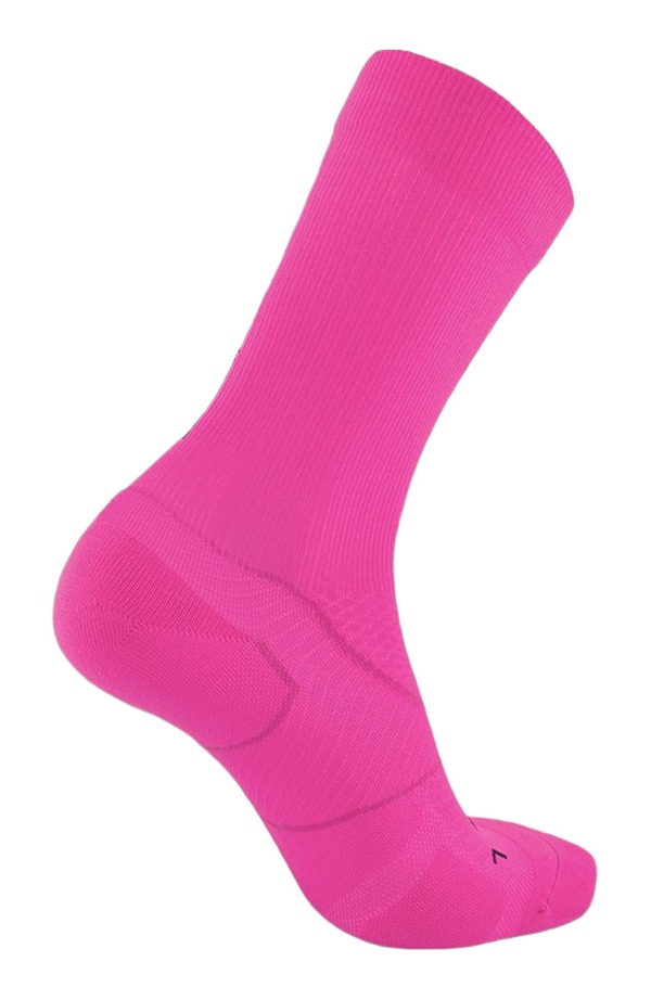 2XU レディース アンダーお召しもの ソックス 2XU Vectr Light Cushion Crew Socks Fuchsia/Black 黒いこと
