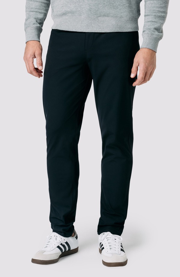 ビュオーリ メンズ ボトムス カジュアルパンツ スリムフィット Vuori Metathletic Slim Fit Pants Black ブラック