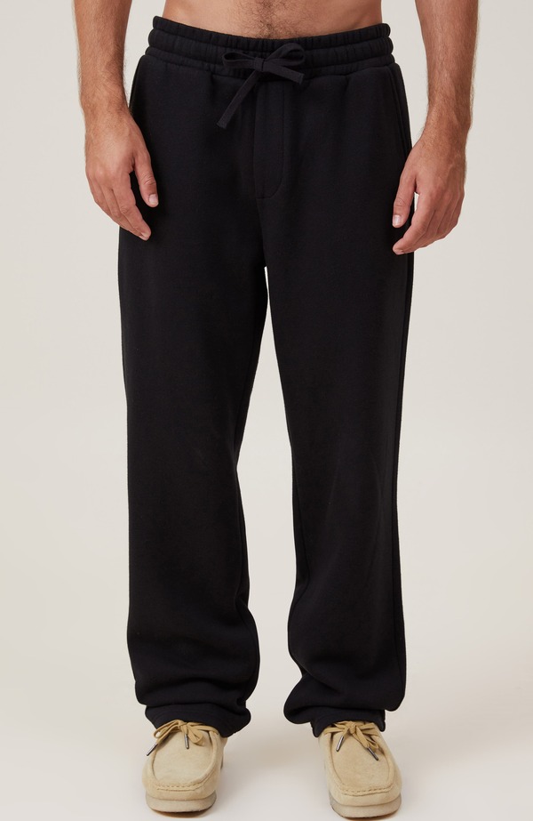 コットンオン メンズ ボトムス カジュアルパンツ トラックパンツ Cotton Men's Relaxed Track Pant Black ブラック|ReVida 店
