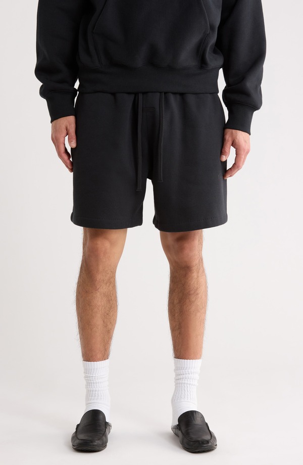 フィアオブゴッド メンズ ボトムス ハーフパンツ・ショーツ ショートパンツ Fear of God Essentials Classic Fit Shorts Vintage Black ブラック