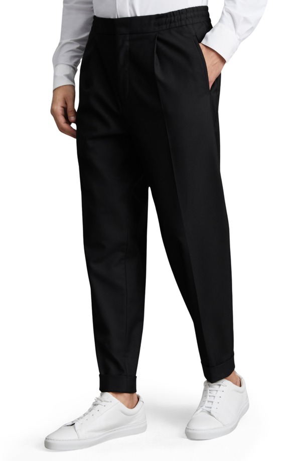 レイス メンズ ボトムス カジュアルパンツ プリーツ Reiss Brighton Pleated Relaxed Taper Pants Black ブラック