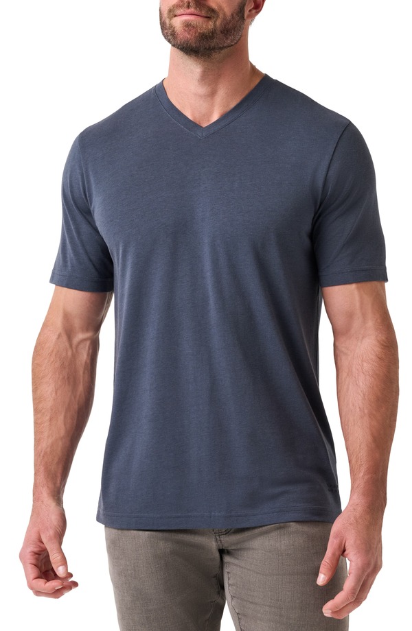 トラビスマヒュー メンズ トップス Tシャツ Vネック TravisMathew Cloud V-Neck T-Shirt Blue Nights ブルー|ReVida 店