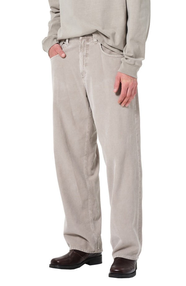 アゴルド メンズ ボトムス カジュアルパンツ ストレート コーデュロイ ジーンズ AGOLDE Fusion Corduroy Straight Leg Jeans Pumice