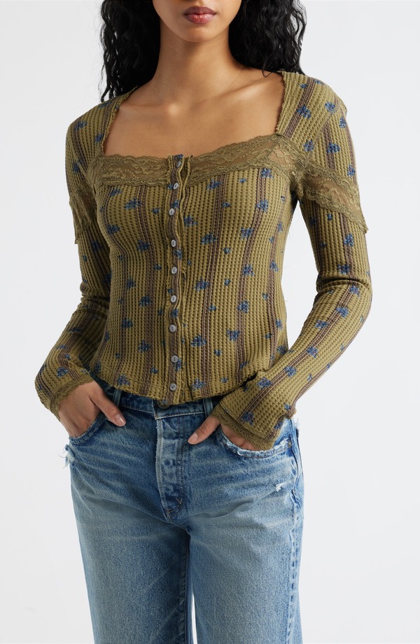 フリーピープル レディース トップス シャツ レーストリム フラワー柄 コットン レース ニット フラワー Free Peoplet's Party Floralace Trim Cotton Waffle Knit Button-Up Top Beehive Combo