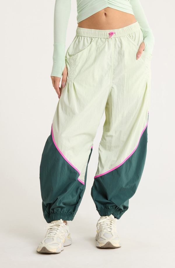 フリーピープル レディース ボトムス レギンス カラーブロック ジョガーパンツ Free People FP Movement Freeflow Colorblock Joggerspring Meadow Combo